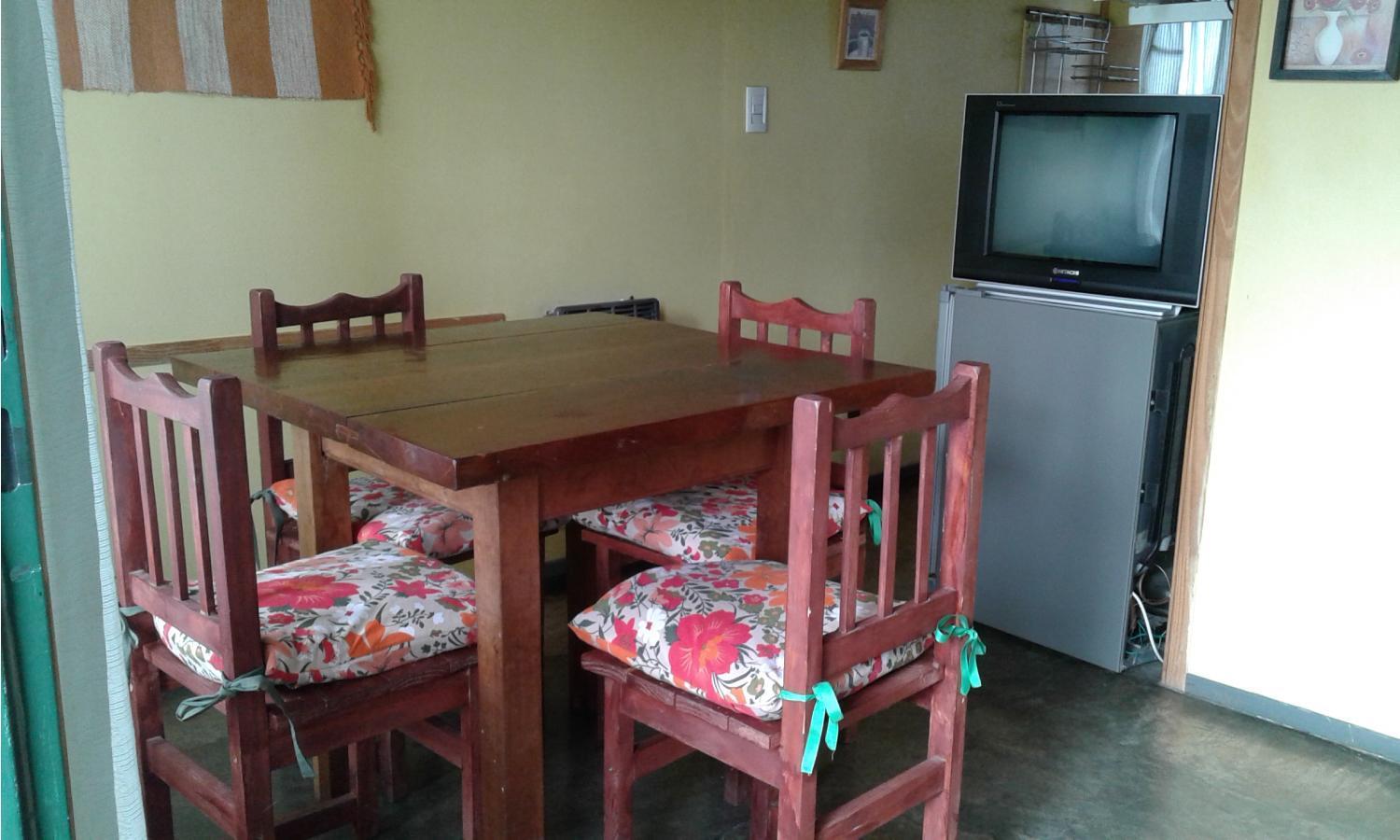 Cabanas Costa Del Percy Trevelín 部屋 写真