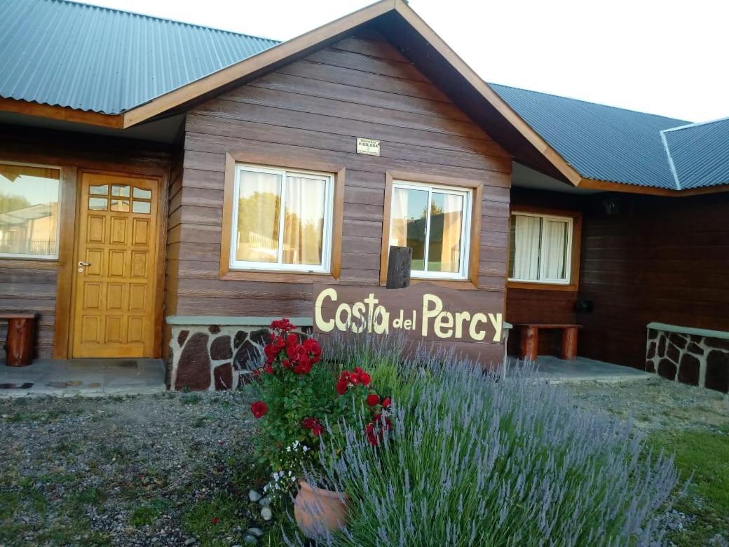 Cabanas Costa Del Percy Trevelín エクステリア 写真